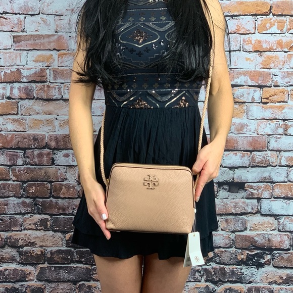 NWT Tory Burch Taylor camera bag - Picture 2 of 8